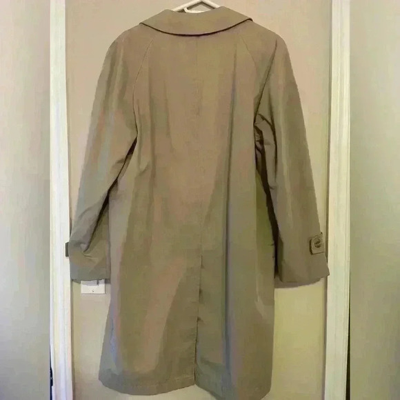 Vintage  sears trench coat - Picture 2 of 4